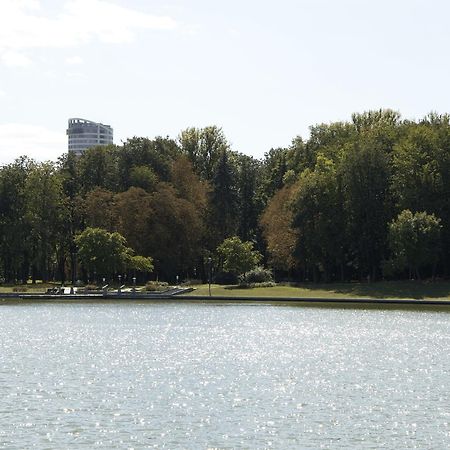 Reflect Apartment Мінськ Екстер'єр фото